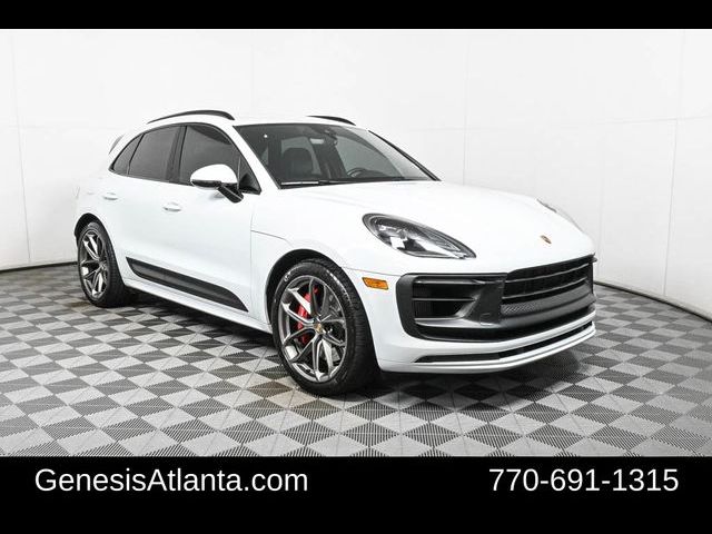 2022 Porsche Macan GTS