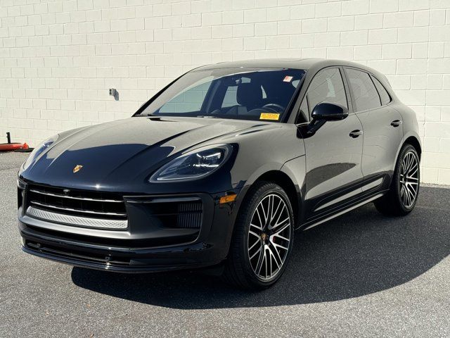 2022 Porsche Macan GTS