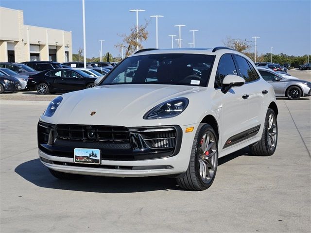 2022 Porsche Macan GTS