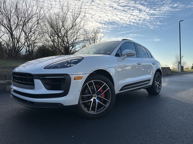 2022 Porsche Macan S