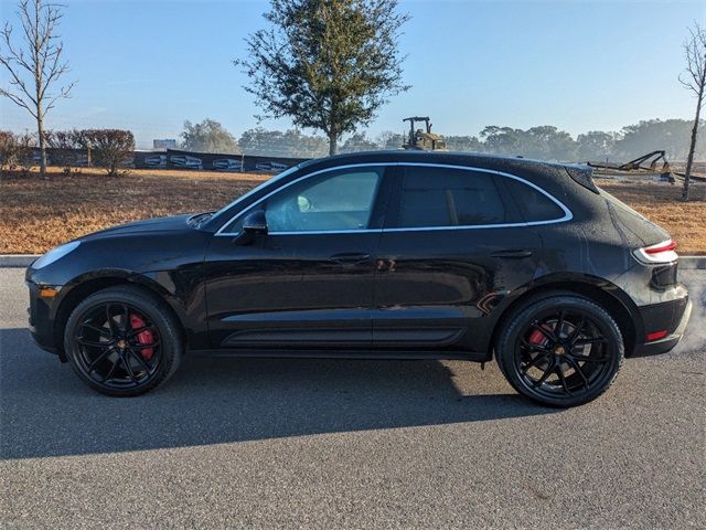 2022 Porsche Macan S