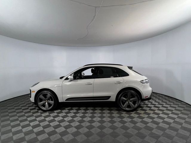 2022 Porsche Macan S