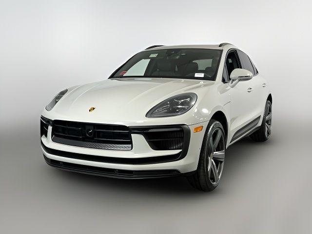 2022 Porsche Macan S