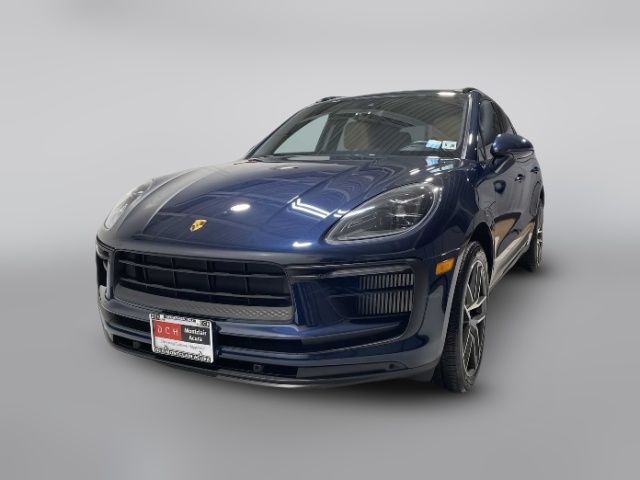 2022 Porsche Macan S