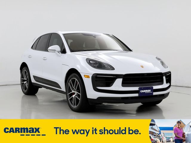 2022 Porsche Macan S