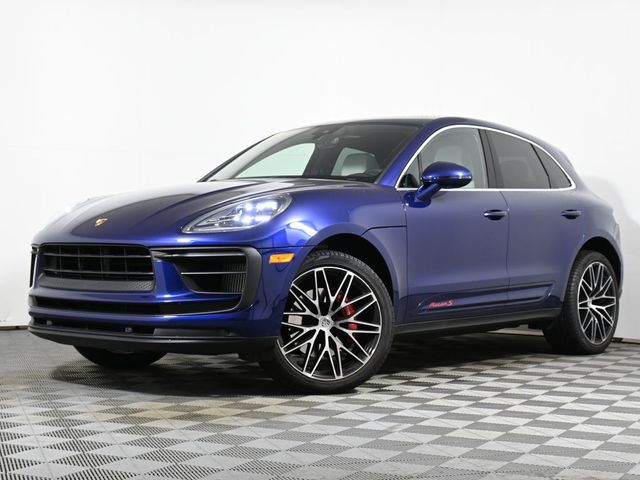 2022 Porsche Macan S