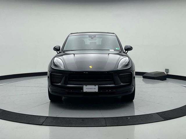 2022 Porsche Macan S