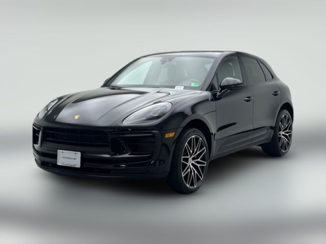 2022 Porsche Macan S