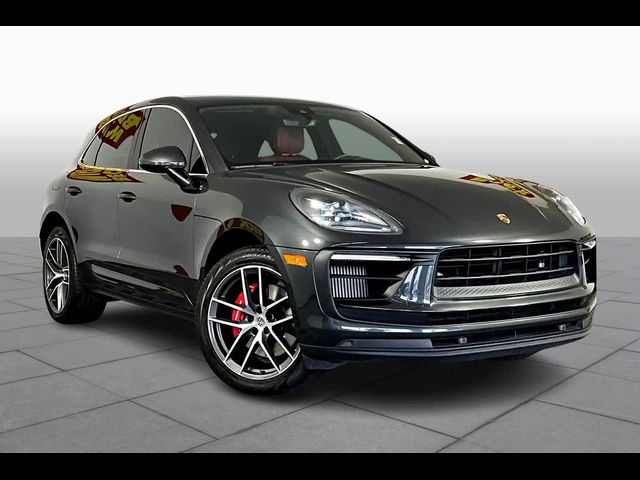 2022 Porsche Macan S