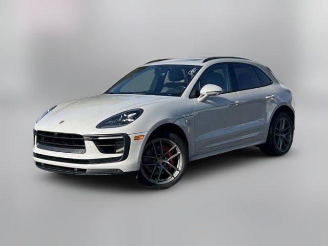 2022 Porsche Macan S