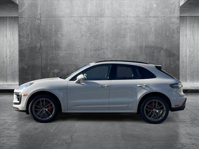 2022 Porsche Macan S