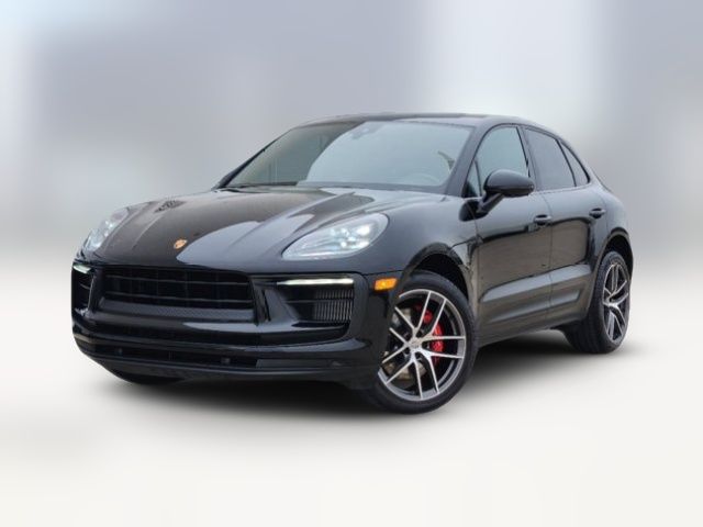 2022 Porsche Macan S