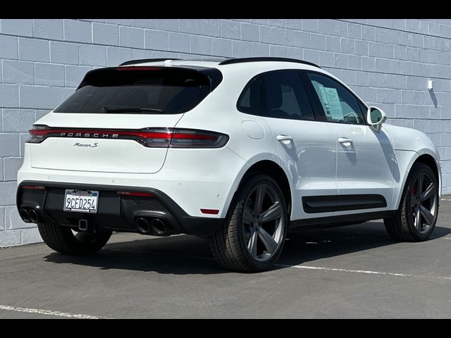 2022 Porsche Macan S