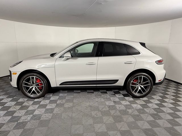 2022 Porsche Macan S