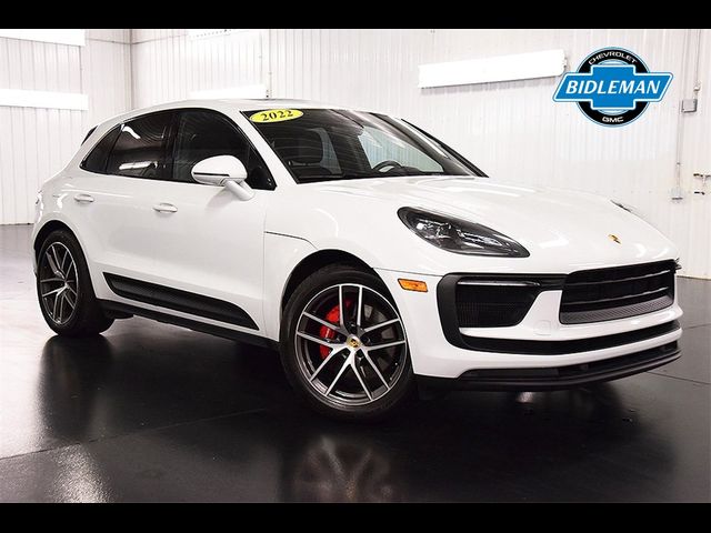 2022 Porsche Macan S