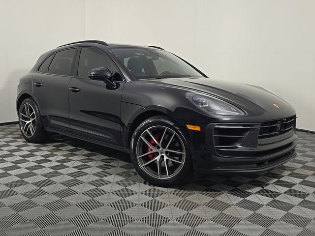 2022 Porsche Macan S