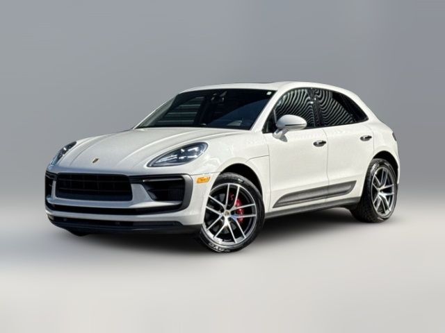 2022 Porsche Macan S
