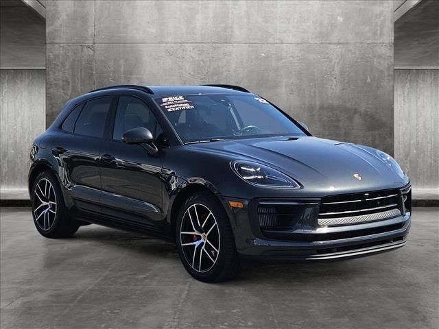 2022 Porsche Macan S