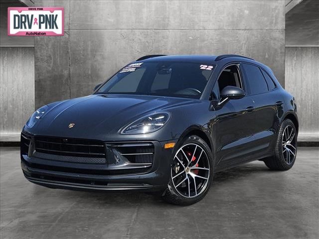 2022 Porsche Macan S