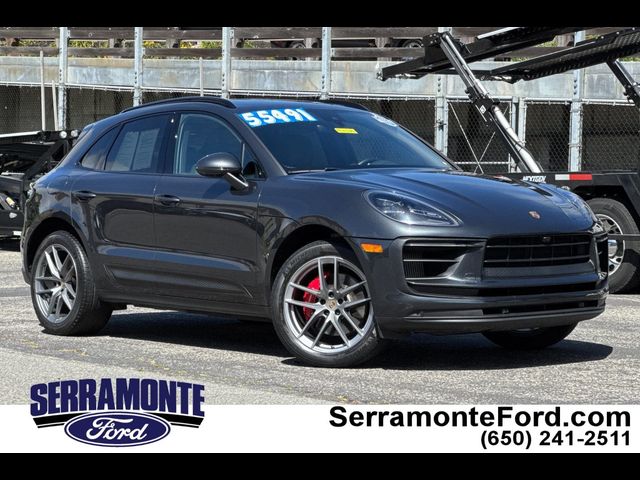 2022 Porsche Macan S