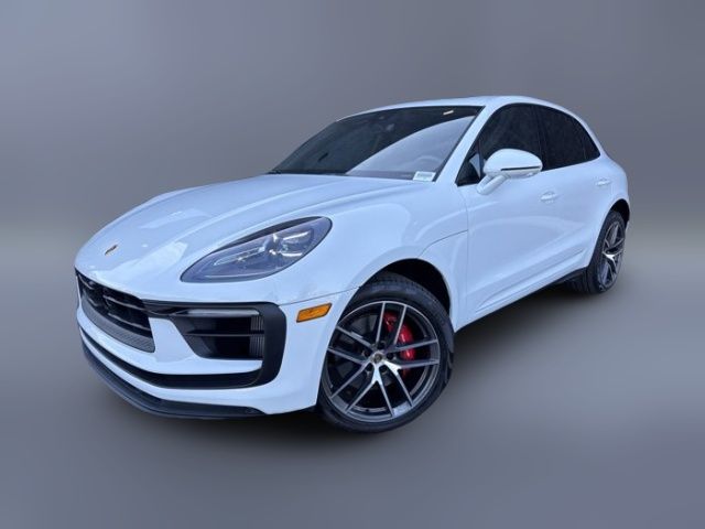 2022 Porsche Macan S