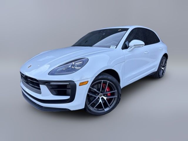 2022 Porsche Macan S