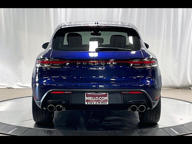 2022 Porsche Macan S