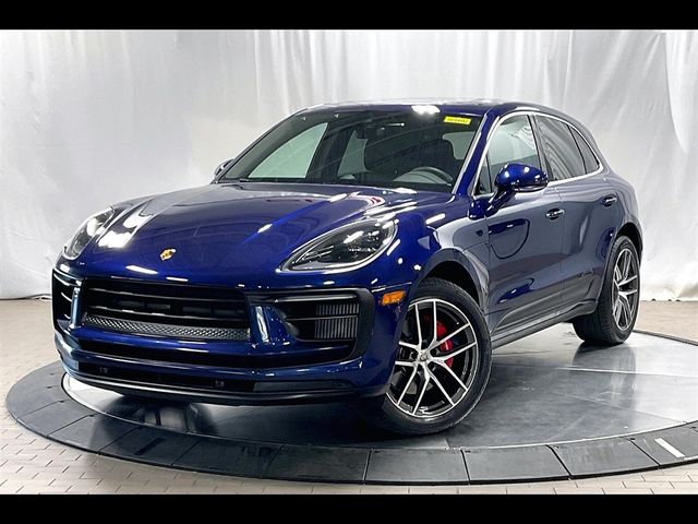 2022 Porsche Macan S