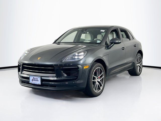 2022 Porsche Macan S