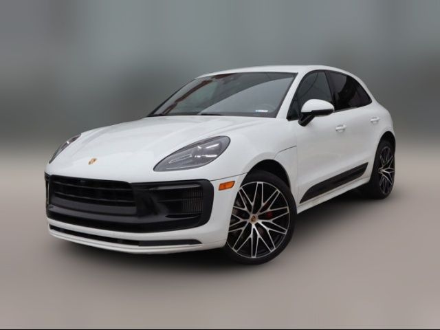 2022 Porsche Macan S