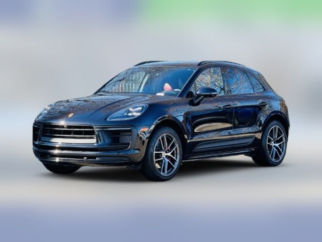 2022 Porsche Macan S