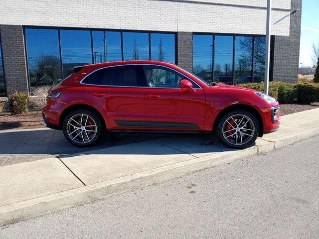 2022 Porsche Macan S