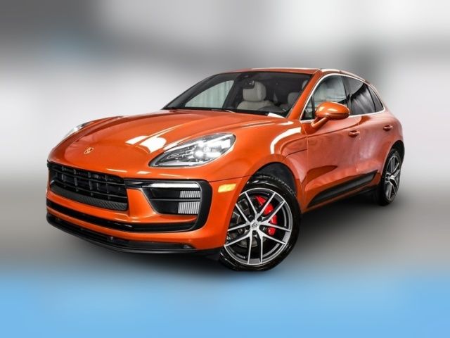 2022 Porsche Macan S