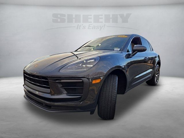 2022 Porsche Macan S