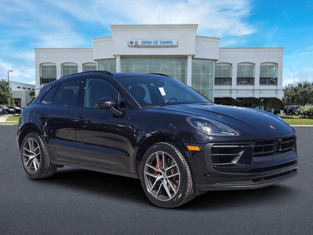 2022 Porsche Macan S