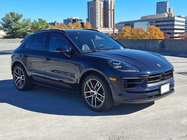 2022 Porsche Macan S