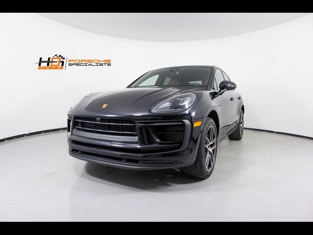 2022 Porsche Macan S