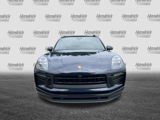 2022 Porsche Macan S