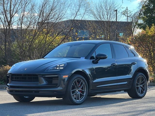 2022 Porsche Macan S