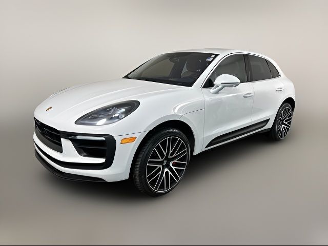 2022 Porsche Macan S