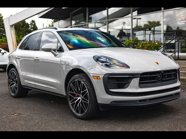2022 Porsche Macan S