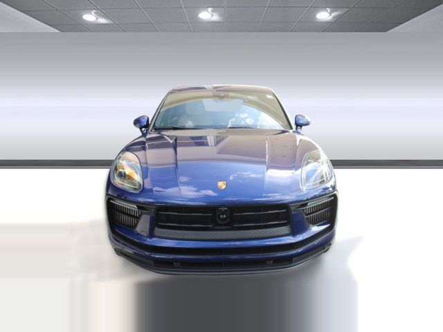 2022 Porsche Macan S