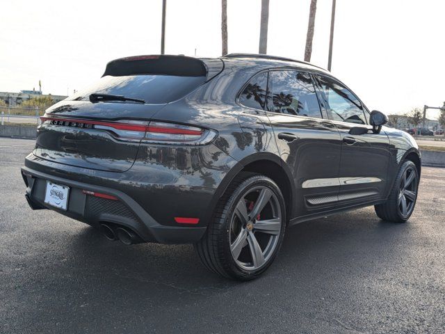 2022 Porsche Macan S