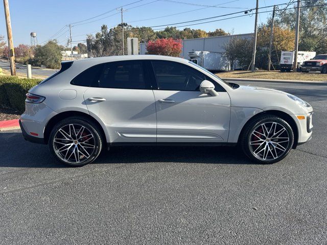 2022 Porsche Macan S