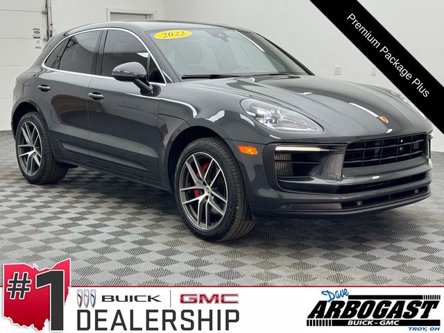 2022 Porsche Macan S