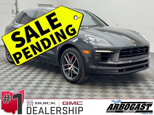 2022 Porsche Macan S