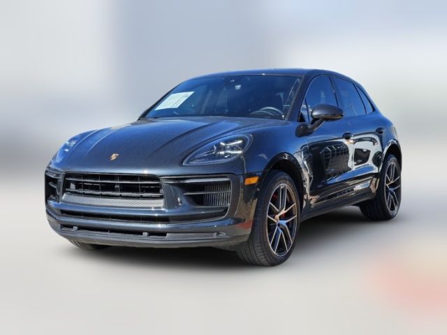 2022 Porsche Macan S