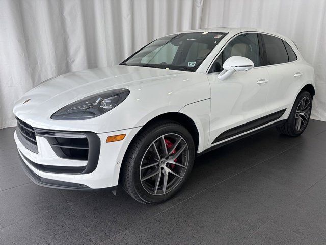 2022 Porsche Macan S