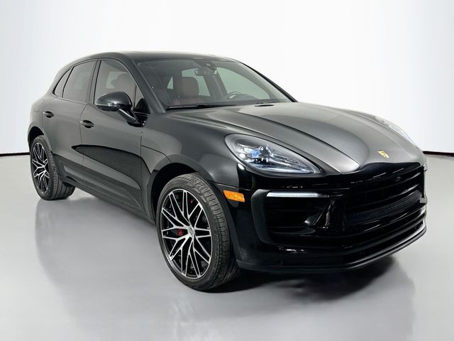 2022 Porsche Macan S