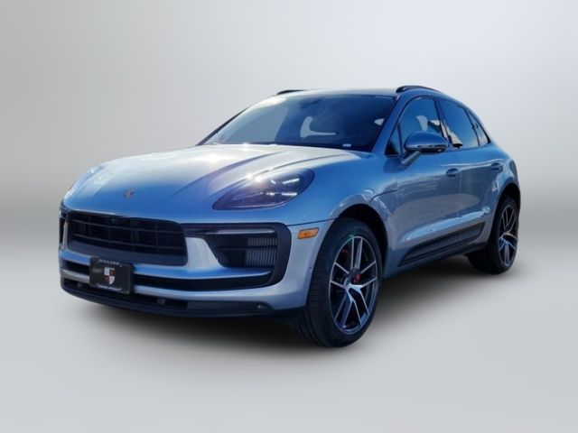 2022 Porsche Macan S